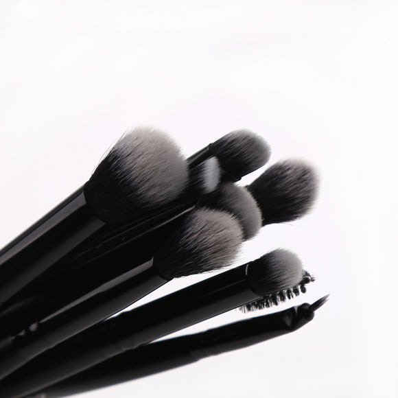 Set Profesional de 15 Brochas de Maquillaje ZOREYA