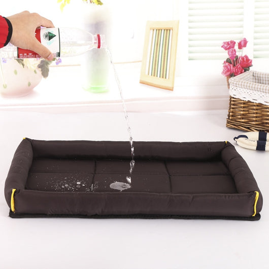 Caseta Impermeable para Perros Pequeños y Medianos - Image 3