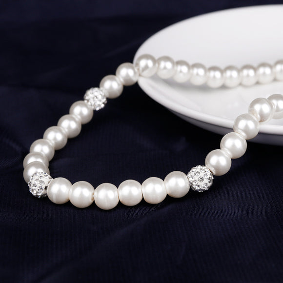 Juego de Joyería Nupcial Clásica: Anillo, Collar y Aretes