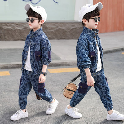 Traje de Mezclilla Infantil con Estampado Minimalista - Image 12