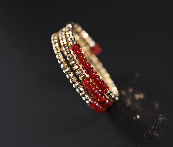 Anillo de Rubí Sangre de Paloma en Oro 18K con Doble Capa y Cierre Elástico