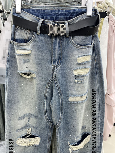 Jeans Rotos con Estampado de Letras y Efecto Pintura Desgastada - Image 9