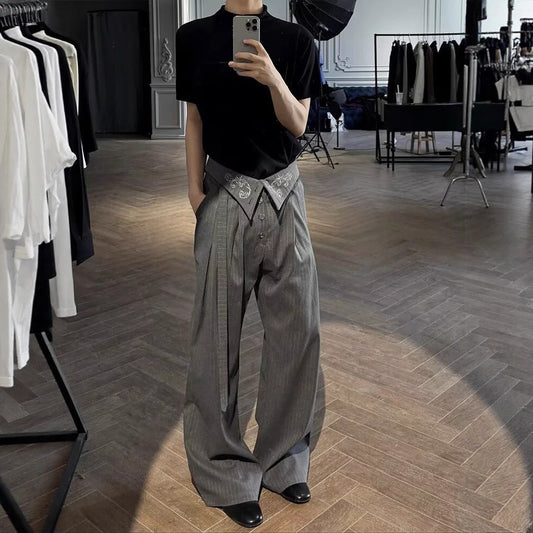 Pantalones Kendo Hombre con Pliegues Drapeados y Rayas Acumuladas
