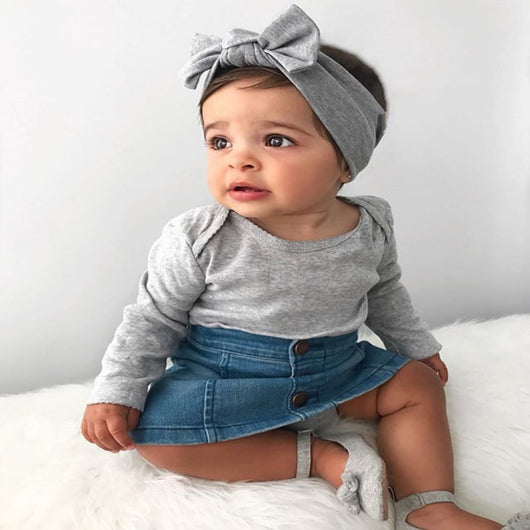Conjunto de 3 Piezas: Enterizo de Algodón Puro con Falda Denim y Pañoleta - Image 13