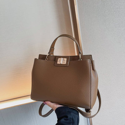 Bolsa Mensajera Estilosa de Gran Capacidad para Desplazamientos Diarios - Image 7