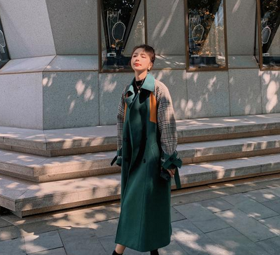 Abrigo de Lana Cuadrillé Coreano Verde Oscuro Largo Medio - Image 11