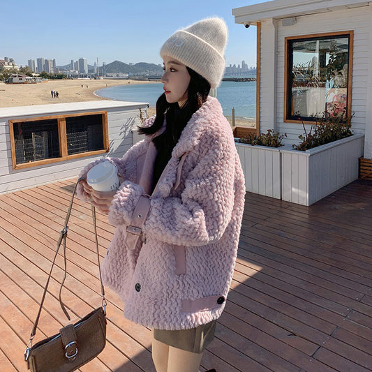Abrigo de Invierno para Mujer en Lana de Cordero Suave - Image 2