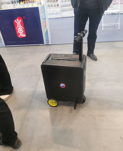 Maleta Eléctrica Tipo Scooter 20 pulgadas - Carry-on Inteligente - Image 10