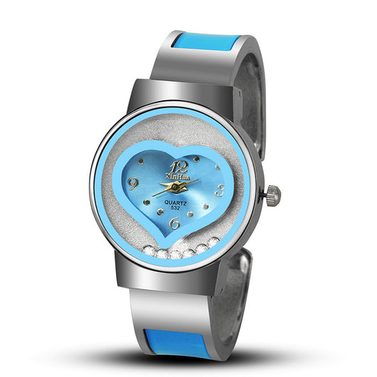 Reloj de pulsera para mujer con diseño de corazón y movimiento de cuarzo - Image 23