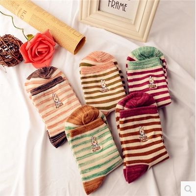 Calcetines de Algodón Puro para Mujer con Diseño Infantil - Image 12