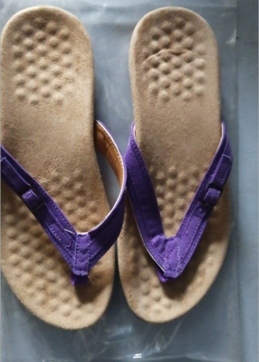 Sandalias Planas Cómodas para Mujer - Chanclas y Pantuflas - Image 11