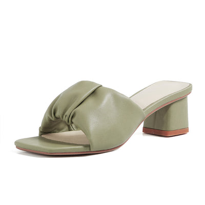 Chanclas de Tacón Medio Grueso - Comodidad y Estilo