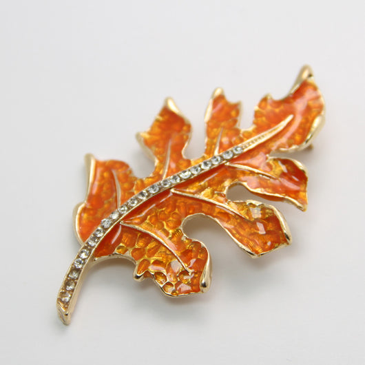 Broche de Hoja de Arce Transparente - Image 3
