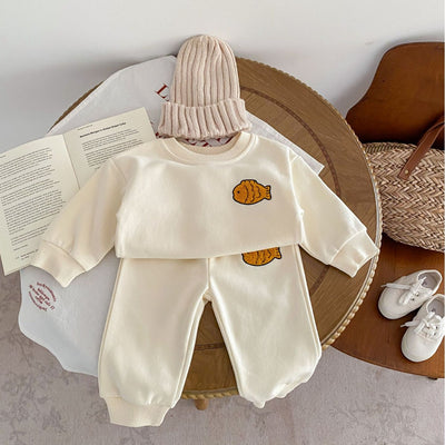 Conjunto de Pantalón y Suéter con Pez Bordado - Image 4