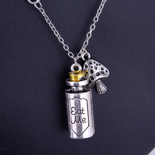 Dije Hada de Metal Moda - Image 3