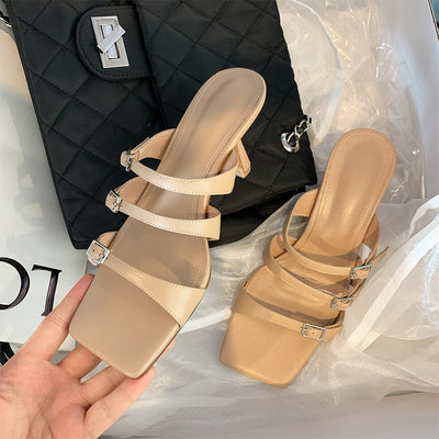 Sandalias Tipo Mula con Tacón Stiletto y Punta Cuadrada en Cuero - Image 4