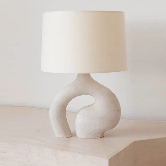 Lámpara de Mesa Nórdica Minimalista con Pantalla de Tela para Sala de Estar - Image 2