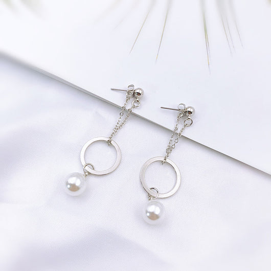 Aretes Coreanos Asimétricos con Flor de Perla y Moño - Image 45