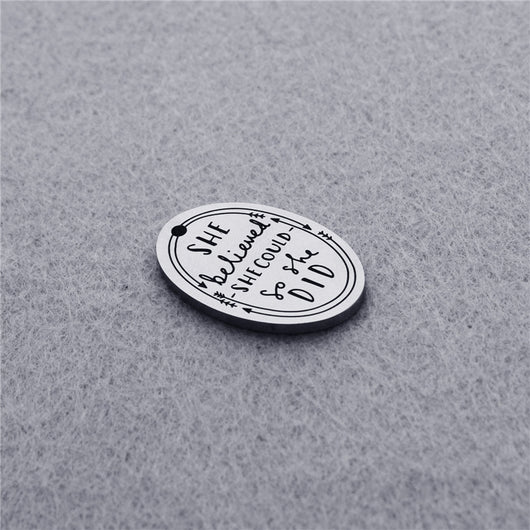 Etiqueta Personalizable de Acero Titanio - Image 4
