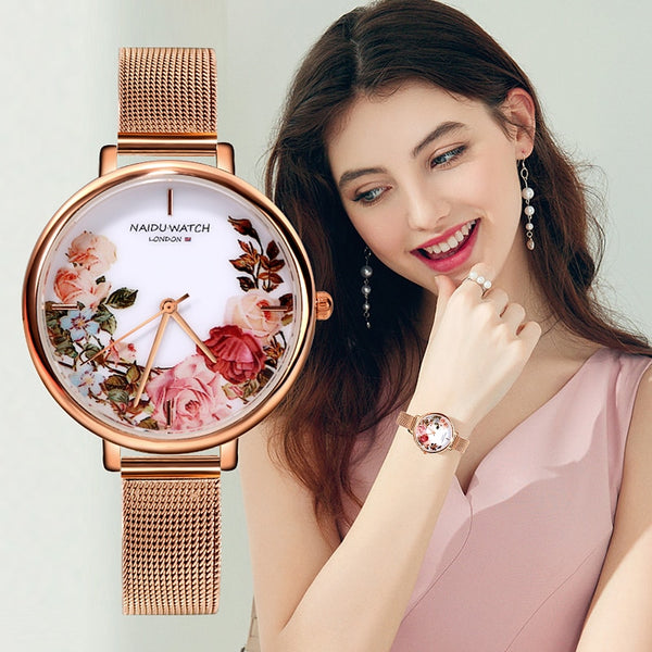 Reloj de Dama con Esfera Grande y Diseño Floral Versátil