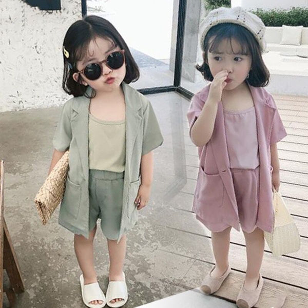 Conjunto de Tres Piezas Infantil: Chaleco, Shorts y Blusa de Gasa Ligera para Primavera y Verano