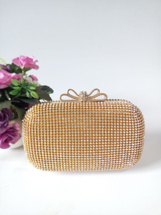 Cartera de Noche Elegante con Cadena de Diamantes y Cristales - Image 7