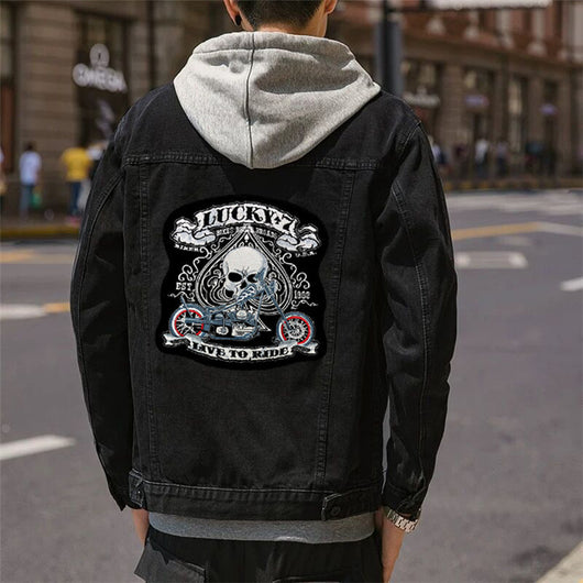 Parche de Calavera Bordado en Tela - Image 3