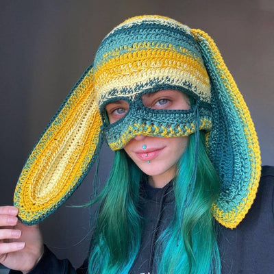 Gorro de Punto Artesanal con Orejas de Conejo, Diseño Divertido con Máscara de Un Ojo y Cuernos - Image 25