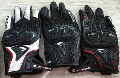 Guantes de Cuero Perforado RS-TAICHI RST390 con Fibra de Carbono para Motociclismo de Alto Rendimiento - Image 3