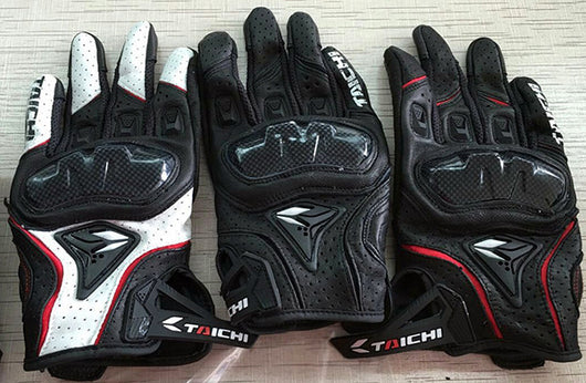 Guantes de Cuero Perforado RS-TAICHI RST390 con Fibra de Carbono para Motociclismo de Alto Rendimiento - Image 3