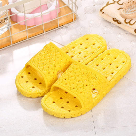 Pantuflas de Baño Antideslizantes Huecas para Parejas - Hombre y Mujer - Image 14