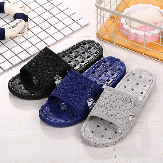 Pantuflas de Baño Antideslizantes Huecas para Parejas - Hombre y Mujer - Image 4
