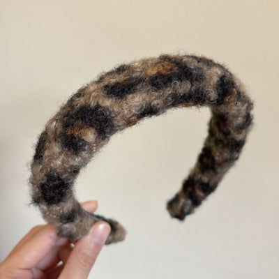 Clip Tiburón de Felpa Leopardo con Moño para Recogido Elegante - Image 18
