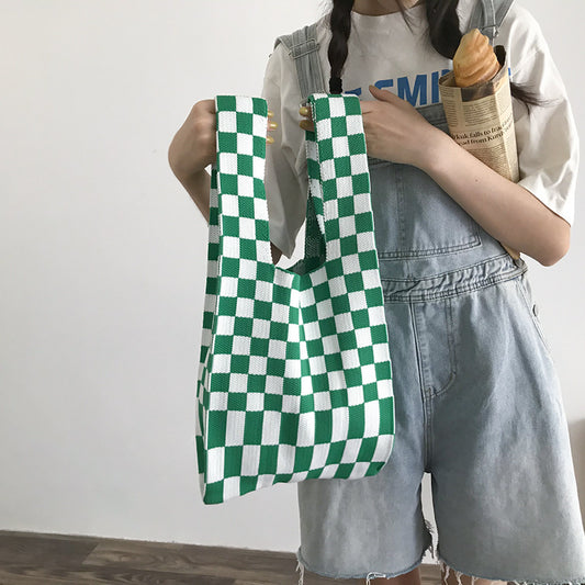 Bolso de Mano Tejido con Diseño a Cuadros