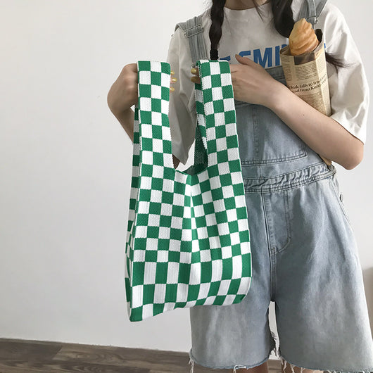 Bolso de Mano Tejido con Diseño a Cuadros