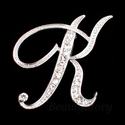 Broche de letra con diamantes - Image 28