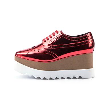 Zapatos para Mujer con Plataforma Tallada Impermeable y Cuña - Image 6