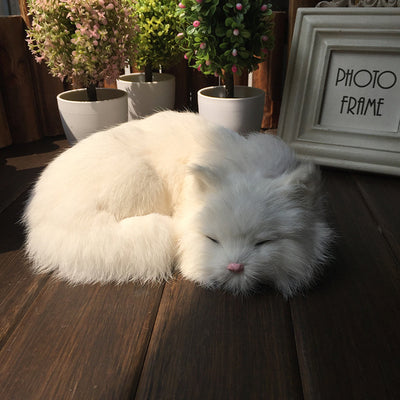 Juguete para Gatos de Cuero Sintético - Gato Durmiente Adorable - Image 7