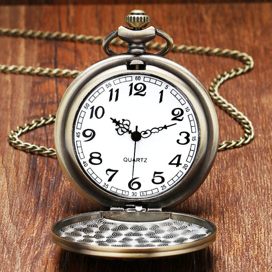 Reloj de Bolsillo Vintage Bandera Roja Cuarzo Clásico - Image 4