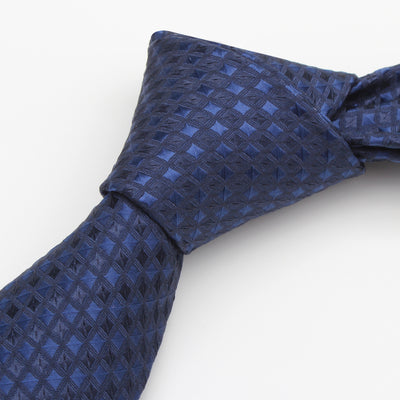 Corbata Azul Marino Degradado Cuadros 7cm - Elegancia Casual para Negocios - Image 4
