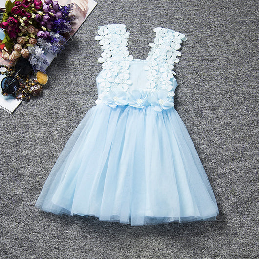 Vestido Infantil de Tirantes con Encaje para Primavera y Verano - Image 2