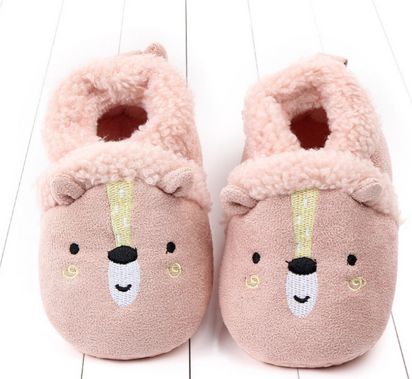 Zapatos infantiles antideslizantes con diseño de dibujos animados