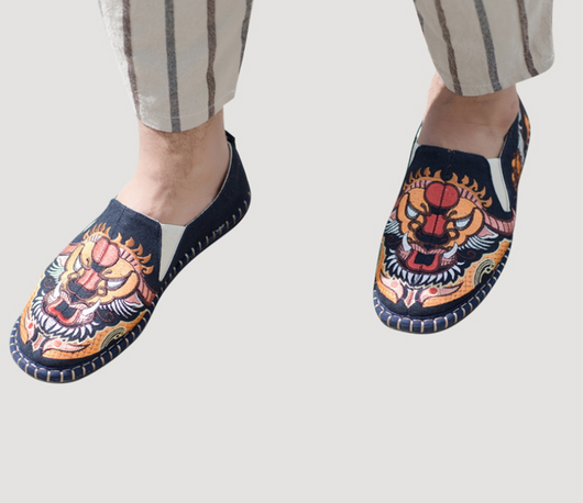 Zapatos Étnicos para Hombre con Estilo Auténtico - Image 11