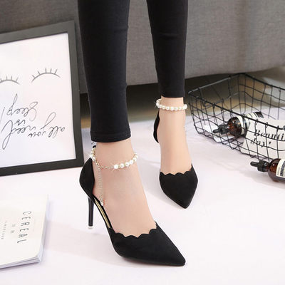 Sandalias Elegantes de Tacón Alto con Cadena Decorativa para Mujer