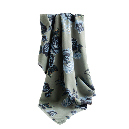 Pashmina Estampado Floral Rosa con Borlas - Bufanda Térmica Abrigadora - Image 4
