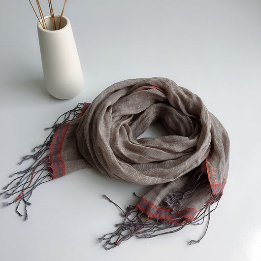 Bufanda Oversized de Lino y Cáñamo Gris Unisex - Versátil y Sostenible - Image 4