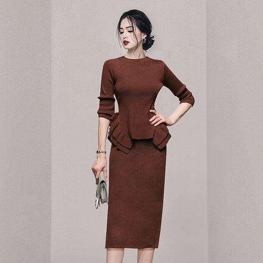 Conjunto Elegante: Blusa Tejida Elástica y Falda Ajustada - Image 8