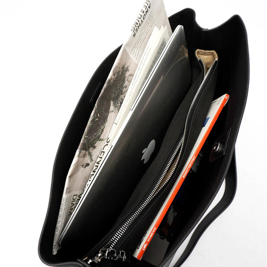 Bolso Plateado de Diseño Exclusivo para Hombre - Image 4