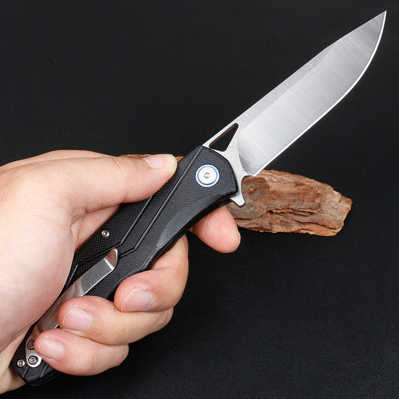 Cuchillo Plegable de Supervivencia en Acero Inoxidable Portátil y Versátil
