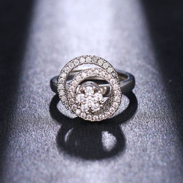 Anillo de Plata Esterlina para Mujer con Doble Círculo Giratorio